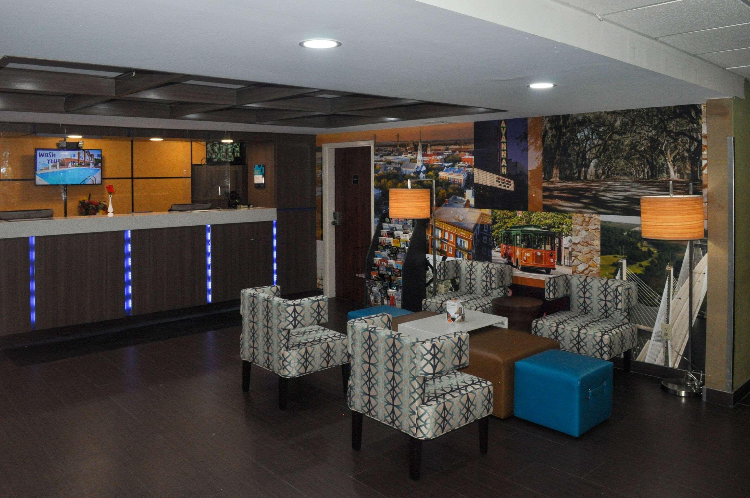 Clarion Pointe Gateway I-95 Hotel Georgetown